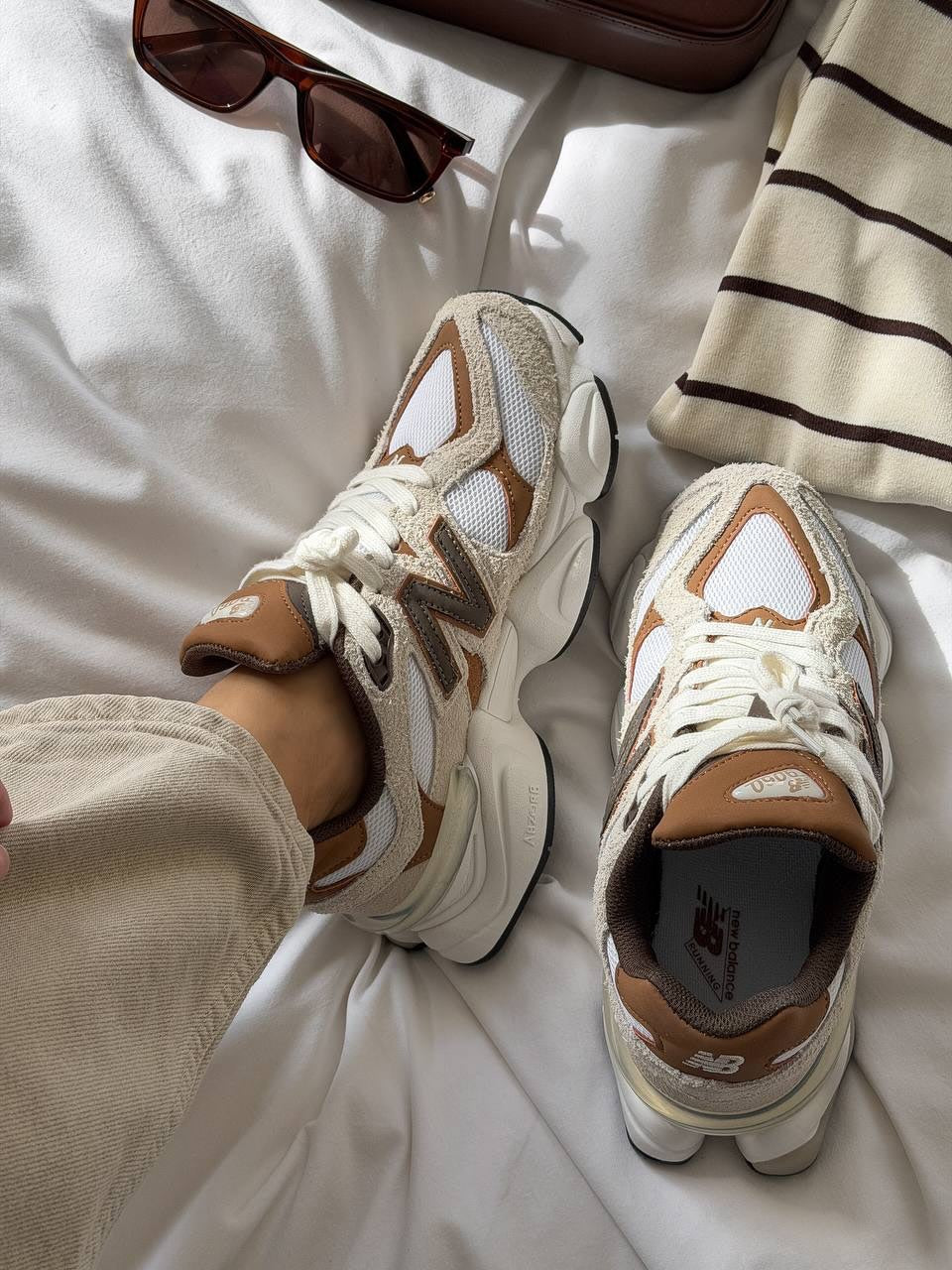 New Balance 9060 Breakfast Tea / Angora