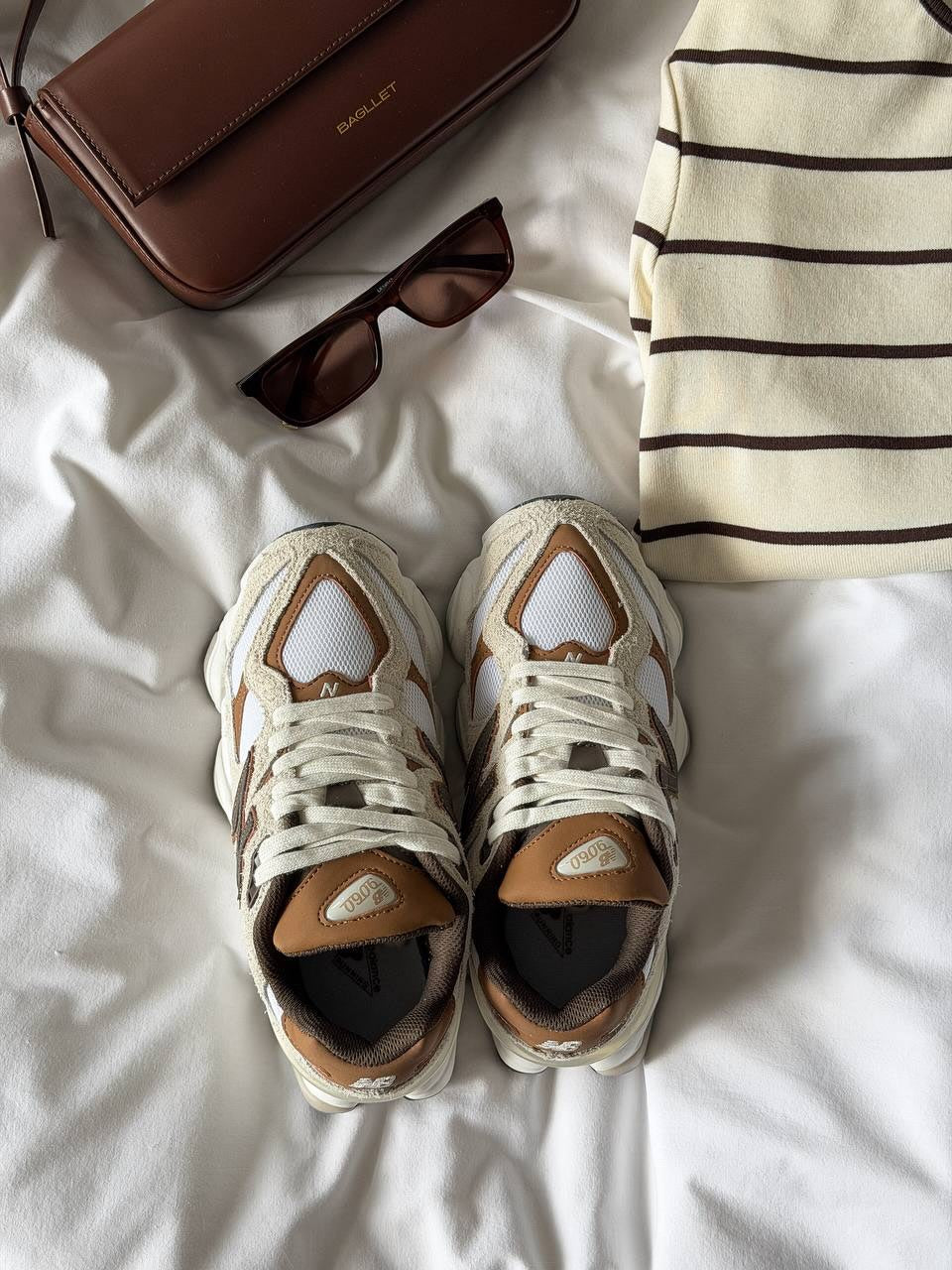 New Balance 9060 Breakfast Tea / Angora