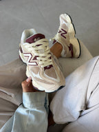 New Balance 9060 Beige Bordeaux